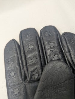 Rouge leather vampire gloves
