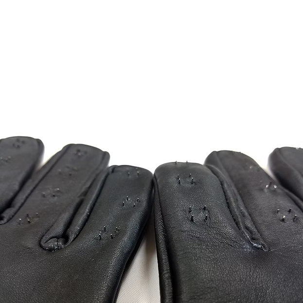 Rouge leather vampire gloves
