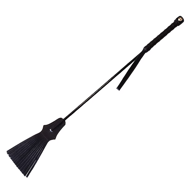 Rouge Tasselled Riding Crop