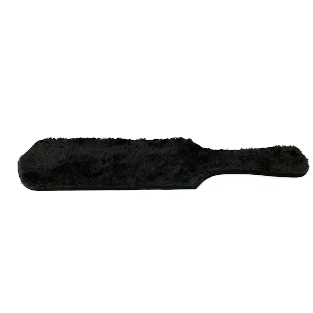 Rouge leather paddle with fur