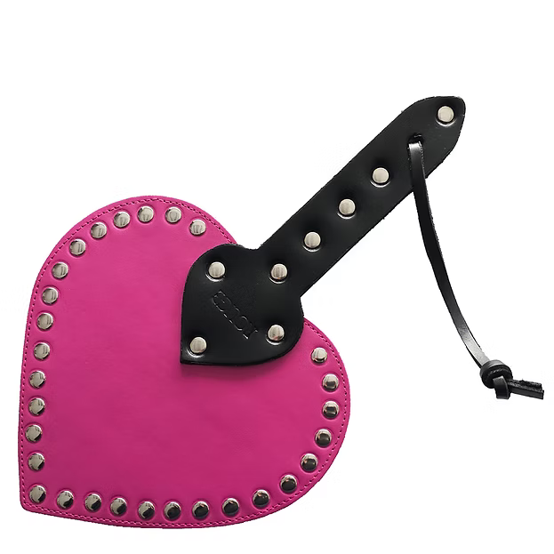 Rouge leather heart paddle